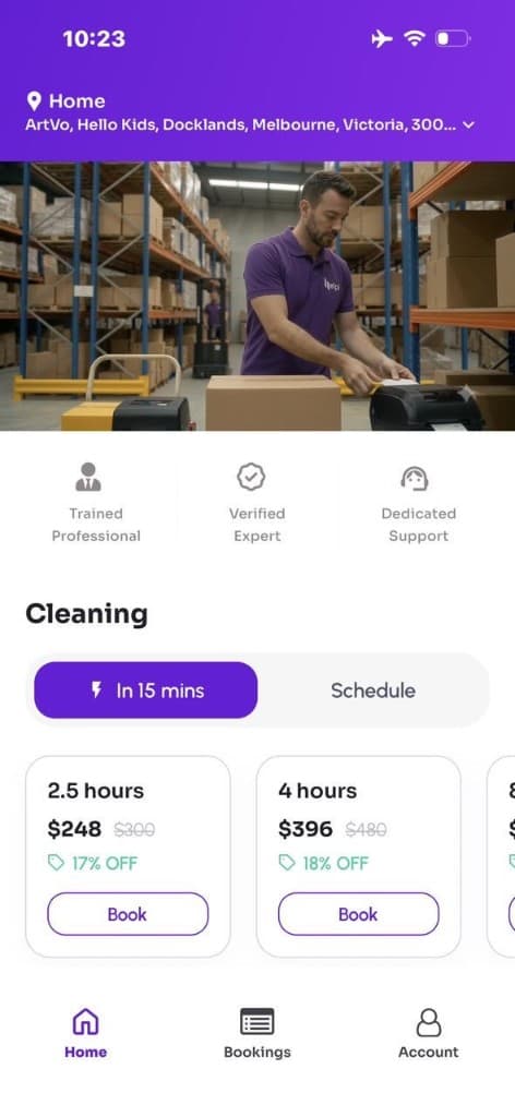 Helpi team member in a warehouse